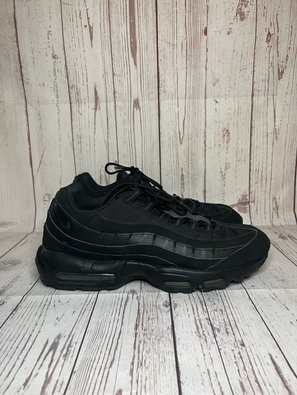 Nike Air Max 95 Triple Black Essential 609048-092 Men’s Size 13